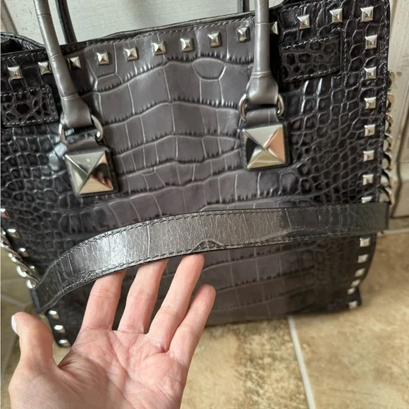 Michael Kors Grey Croc Embossed Hamilton Studded Tote - Picture 10 of 16